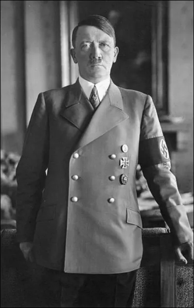 Finalement, comment Adolf Hitler est-il mort ?