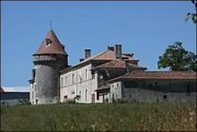 Je vous emm&egrave;ne en Nouvelle-Aquitaine &agrave; la d&eacute;couverte du ch&acirc;teau d'Ambelle, &agrave; Sainte-Croix-de-Mareuil. Village de l'arrondissement de Nontron, il se situe dans le d&eacute;partement ...
