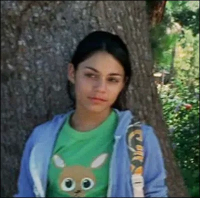 Comment s'appelle l'ancienne amie de Tracy ?