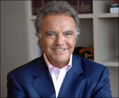 Qui est cet homme d'affaire qui a négocié le transfert de Zidane aux Girondins de Bordeaux ?