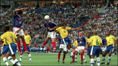 Combien de buts a-t-il marqué en finale de la coupe du Monde de 1998 contre le Brésil ?