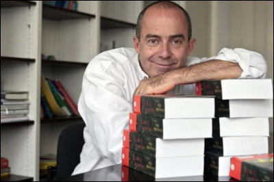 En quelle année est mort l'écrivain Pierre Bottero ?