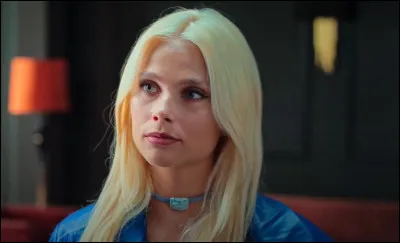 Dans quelle série Netflix voit-on Isadora comme ici ?