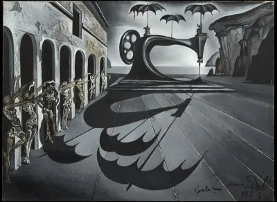 Alors là, mystère et boule de gomme, quel rapport peut bien avoir cette toile avec L'Angélus ? Je vous le dirai plus tard. 
En attendant, de l'univers de quel peintre Dali s'est-il inspiré pour y mettre sa machine à coudre et ses parapluies ?