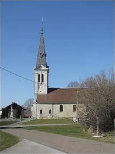 Voici l'église Saint-Lazare, à Villers-la-Combe. Petit village Doubien de 50 habitants, il se trouve en région ...