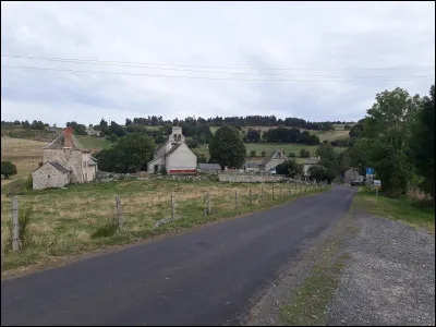 Deux-Verges est une commune située dans le département du Cantal.