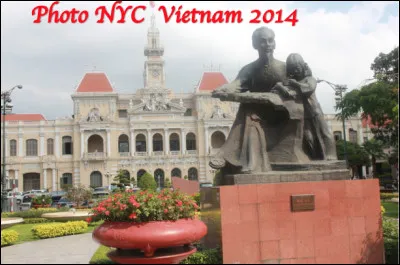 Saigon, la plus grande ville du Vietnam fondée en 1698, fut rebaptisée Hô Chi Minh-Ville en 1975.