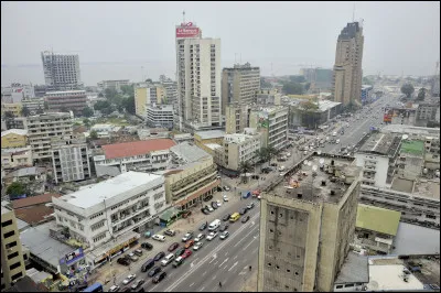 Kinshasa, capitale de la République démocratique du Congo et aussi la plus grande ville francophone du monde.
