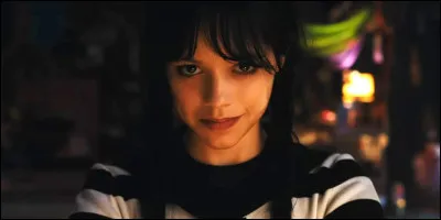 Mercredi adore écrire. Mais peux-tu me dire comment se nomme son premier livre édité ? (en France)