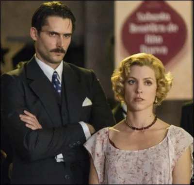 Comment se prénomme la fille d'Àngeles et de Mario ?