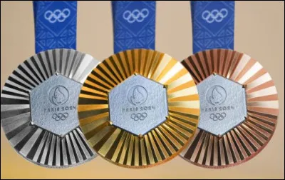 De combien d'athlètes est composée la délégation française ?