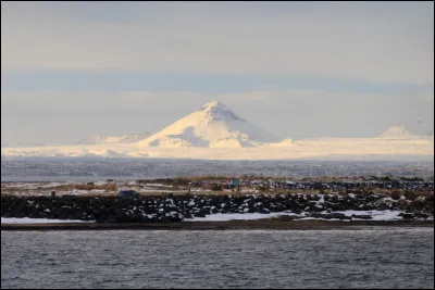 Dans quelle région islandaise le Katla se situe-t-il ?