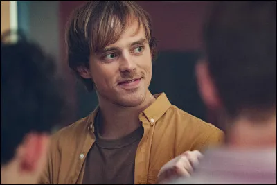 Combien d'écart d'âge David a-t-il avec Nick ?