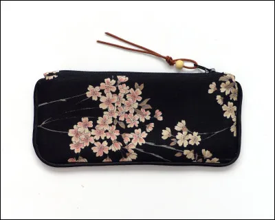 Comment dit-on "trousse" en japonais ?