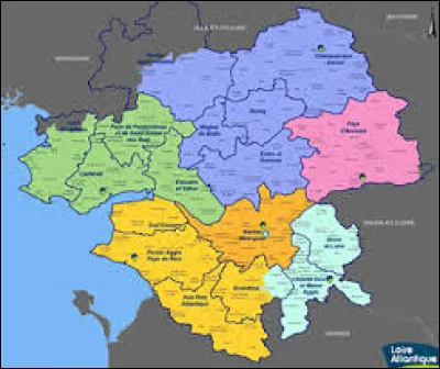 Pourriez-vous me donner la préfecture de la Loire-Atlantique ?