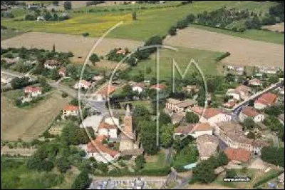Nous sommes à Roquesérière. Commune de l'aire d'attraction Toulousaine, elle se situe dans l'ex région ...