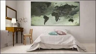 Dans quel pays se situe Phuket ?