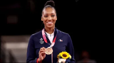 Dans quel sport Althéa Laurin a-t-elle remporté une médaille d'or ?