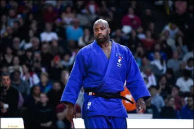 Il avait déjà deux médailles d'or, il en a obtenu une troisième en 2024 en judo. Quel est le nom de cet athlète ?