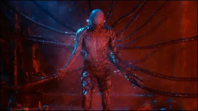 Qui tombe dans le coma à la fin de la saison 4 ?