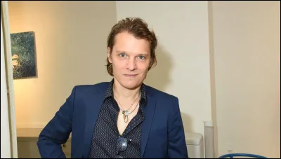 De quelle chanson de Bénabar sont tirées ces paroles : "Ça me donne envie / D'être robuste et taiseux / Le patriarche bourru / D'une série de l'été de France 2" ?