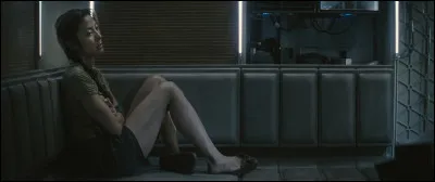 Comment s'intitule ce film de science-fiction avec Yeoh ?