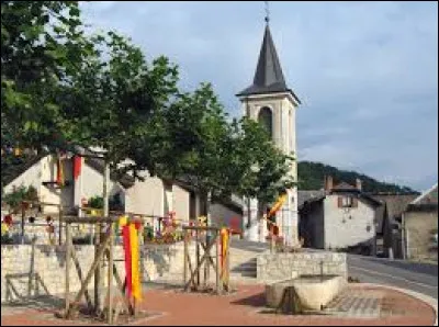 Je vous emmène en Auvergne-Rhône-Alpes, à Saint-Blaise. Village de l'arrondissement de Saint-Julien-en-Genevois, il se situe dans le département ...