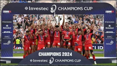 Quelle équipe du top 14 a gagné le bouclier de Brennus cette année ?