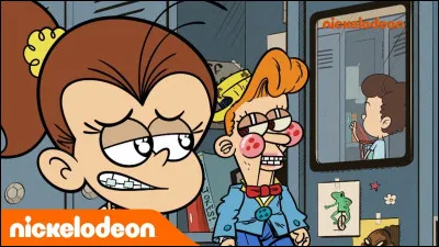 Qui partage sa chambre avec elle ?