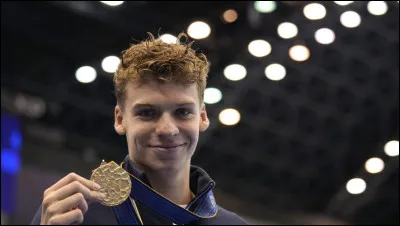 En natation on parle beaucoup d'un athlète français, mais comment s'appelle t-il ?