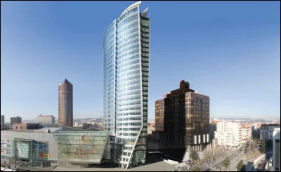 ''La tour Oxygène'' est située dans le quartier de la Part-Dieu, donc dans quelle ville française ?