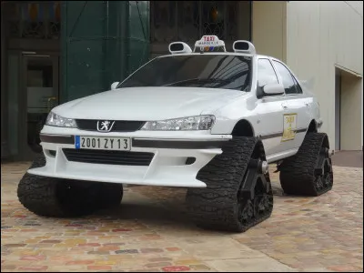 Km 43,3 : Aubel. Nous venons de passer la frontière, nous sommes en Belgique. De combien de frontières les Pays-Bas disposent-ils ?