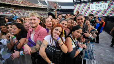 « Swifties » est le nom donné aux admirateurs dévoués de Taylor Swift.