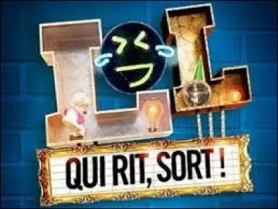Tu es invité à une soirée "LOL qui rit sort" entre potes.
(Si tu ne connais pas, renseigne-toi sur internet.)
Comment t'habilles-tu ?