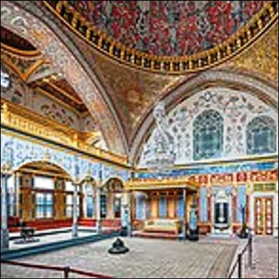 Quel souverain, dixième sultan de la dynastie ottomane, forma une alliance avec François Ier contre Charles Quint ?