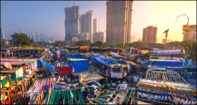 Qui devient impératrice des Indes le premier janvier 1877 ?