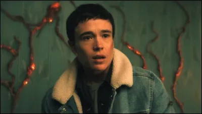 Ces trois séries ont un personnage transgenre dans un rôle important. Dans laquelle voit-on Viktor Hargreeves ?