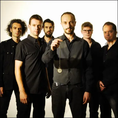 Et pour finir, quel est ce groupe originaire de Landerneau (29) ?