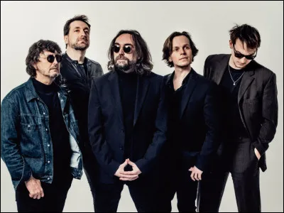 Quel est le nom de ce célèbre groupe de rock Brestois ?