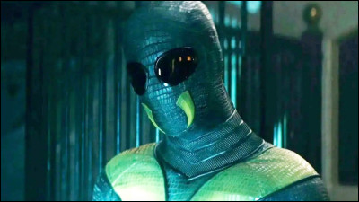 Dans la saison 4, au cours de la r&eacute;ception chez Tek Paladin, quel mot de passe Webweaver est cens&eacute; utiliser en cas d'urgence ?