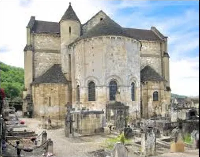 Vous avez sur cette image l'église Notre-Dame-de-la-Nativité, à Cénac-et-Saint-Julien. Village du Périgord noir, il se situe dans le département ...