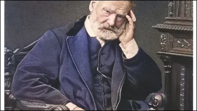 Quant &agrave; lui, il en a marre d'&eacute;crire "Les Mis&eacute;rables", il cr&eacute;e d&eacute;sormais "Nuit pour femme" ! Que fait-il pour y parvenir ?