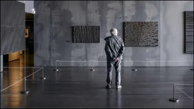 On joue avec son nom ! Sa couleur f&eacute;tiche est le noir. Que dire du peintre pr&eacute;nomm&eacute; Pierre ?