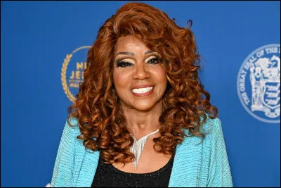 Quelle chanson popularisée par la victoire de la France à la Coupe du monde 1998 a été interprétée par Gloria Gaynor ?