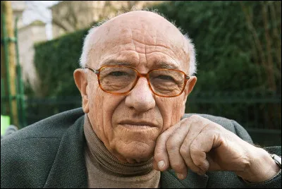 Qui est cet écrivain, auteur du roman ''Le Silence des armes'' ?