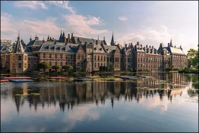 Quelle est la capitale administrative des Pays-Bas ?