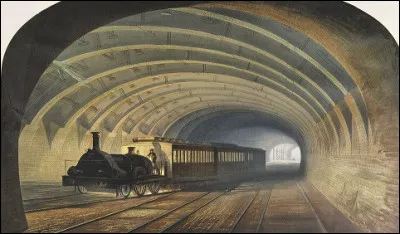 Quelle fut la première ville européenne du monde à avoir un métro ?