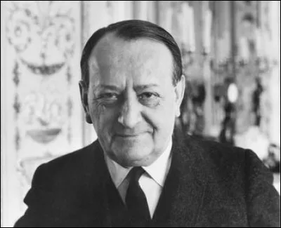 Qui est cet écrivain qui fut ministre des Affaires culturelles sous la présidence du général de Gaulle ?