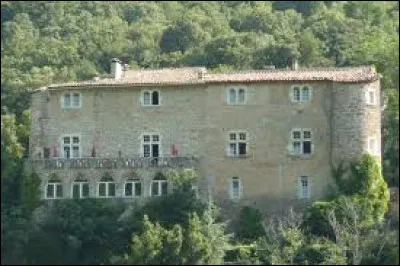 Je vous emmène à présent à l'hôtel, à Madières. Village à cheval sur le Gard et l'Hérault, il se situe dans l'ancienne région ...