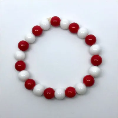 Qui porte ce bracelet ?